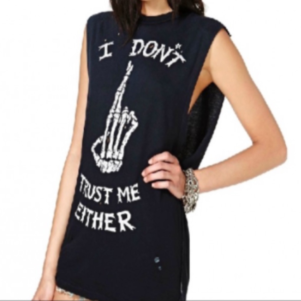 I DON'T TRUST ME EITHER  ​SLEEVELESS T SHIRT
